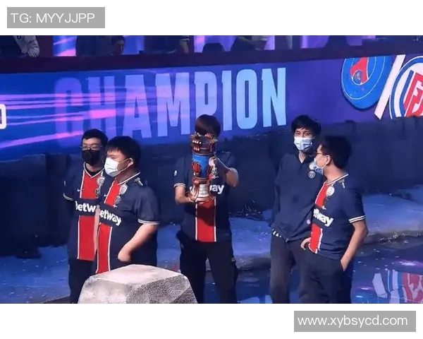 S15LOL赛事中DOTA2热议LNG团队协作争议引发广泛讨论与思考